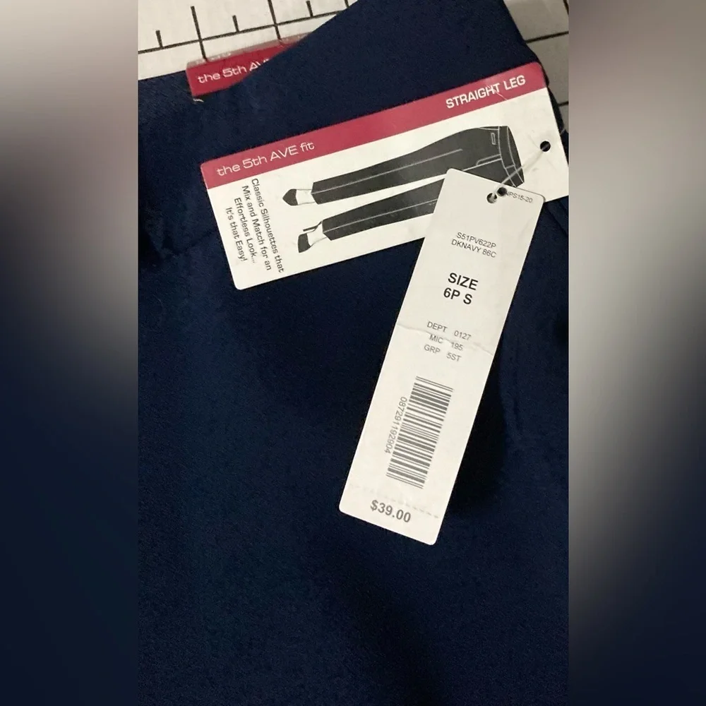 NWT Investments Petite Women’s Size 6P S Navy‎ Straight Leg 5th Ave Fit Pants